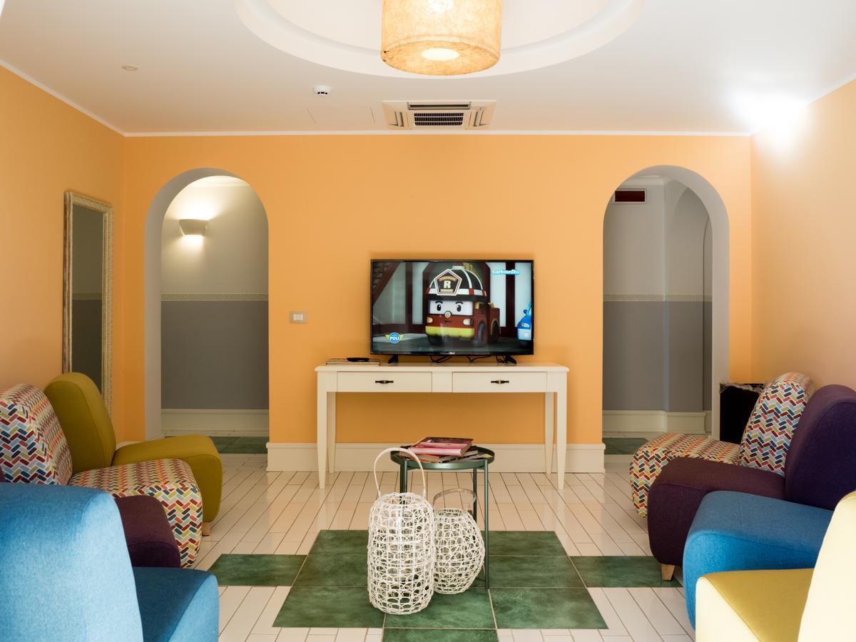 Hotel Danieli Pozzallo Ngoại thất bức ảnh
